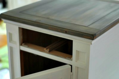 How to paint a driftwood table top